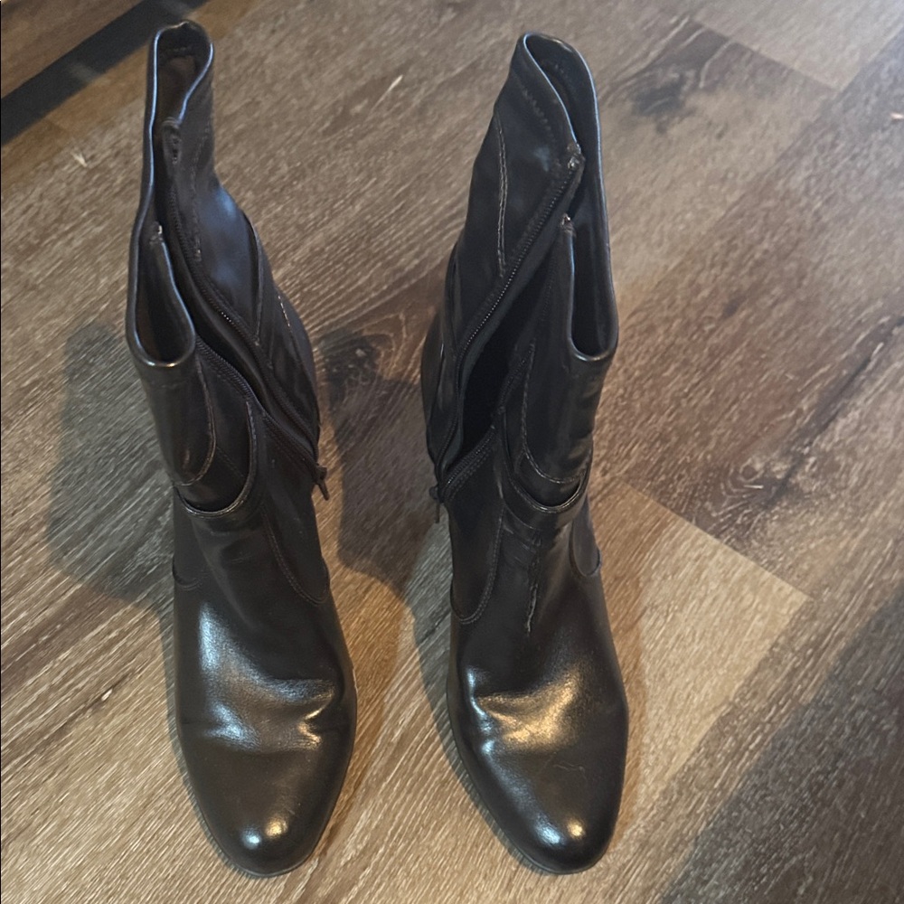 Dark Brown Women's Mid-Calf Leather Boots